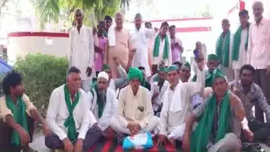 Farmers protest against mining mafia in Bijnor