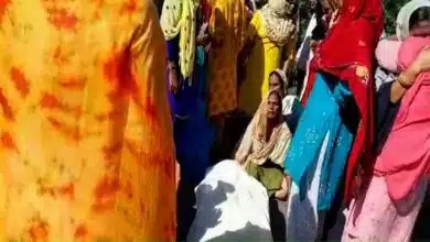 Injured youth died in Bulandshahr, villagers on protest