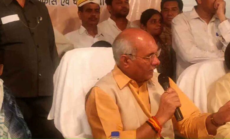 Minister angry on Moradabad JE answer transferred