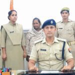 Mirzapur woman arrested with heroin worth 22 lakhs