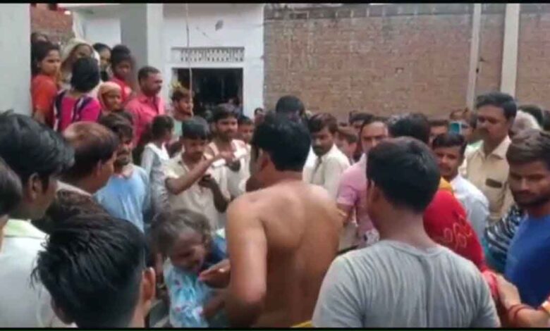 Old woman beaten on suspicion of Hardoi child theft