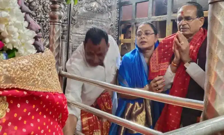 Shivraj Singh Chouhan visited Maa Vindhyavasini temple Mirzapur
