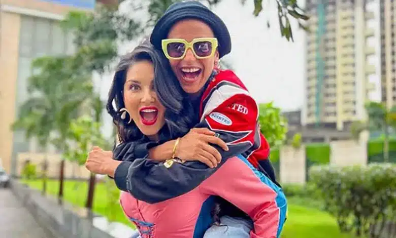 Sunny Leone dances with Ruhee Dosani