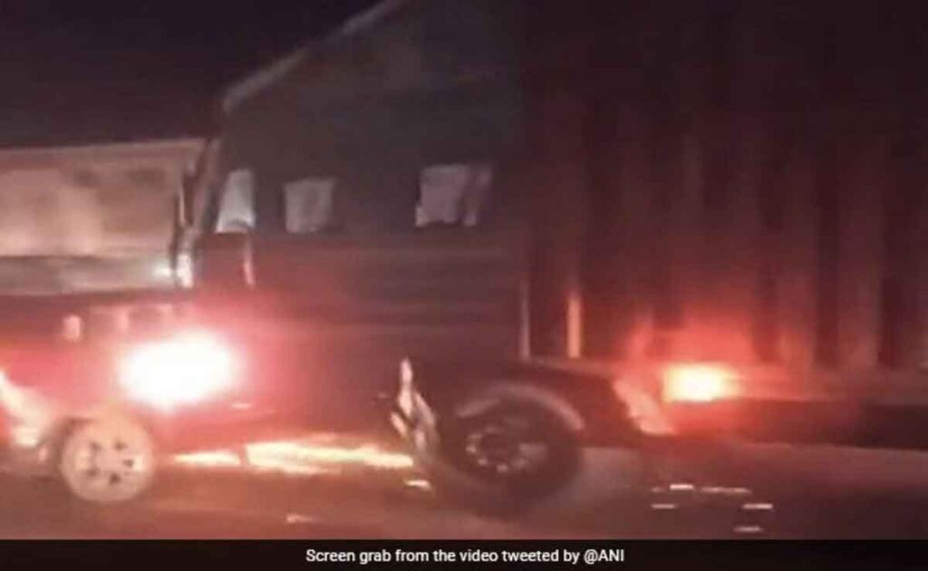 Truck dragged UP Samajwadi Party leader's car for 500 meters