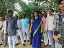 Union Minister Anupriya Patel visited Mirzapur flood area