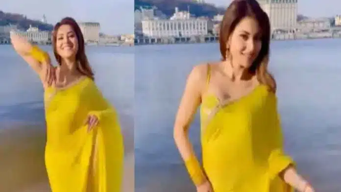 Urvashi Rautela looked beautiful in a yellow sari