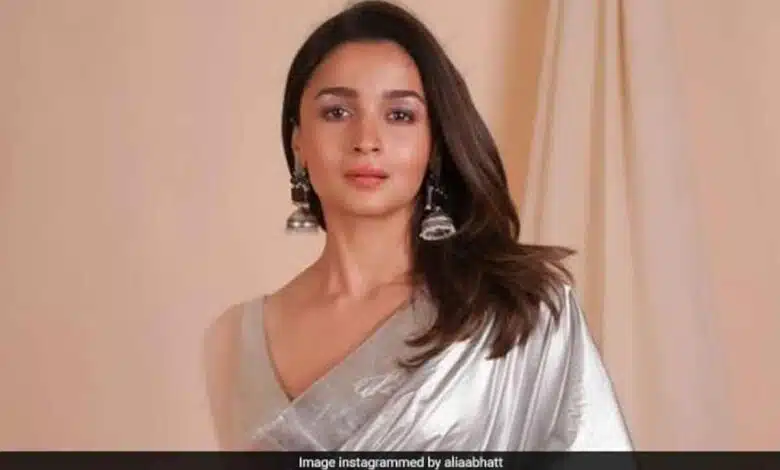 Alia Bhatt wishes everyone a Happy Ganesh Chaturthi