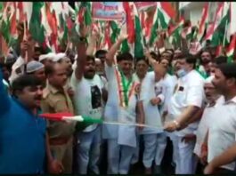 BJP Naresh Agarwal flagged off the tiranga yatra in Hardoi