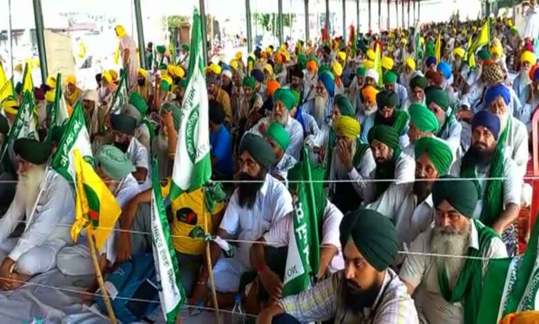 Rakesh Tikait's farmers protest in Lakhimpur Kheri