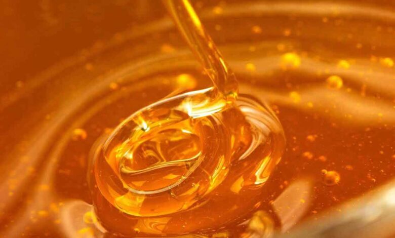 8 surprising ways to use honey