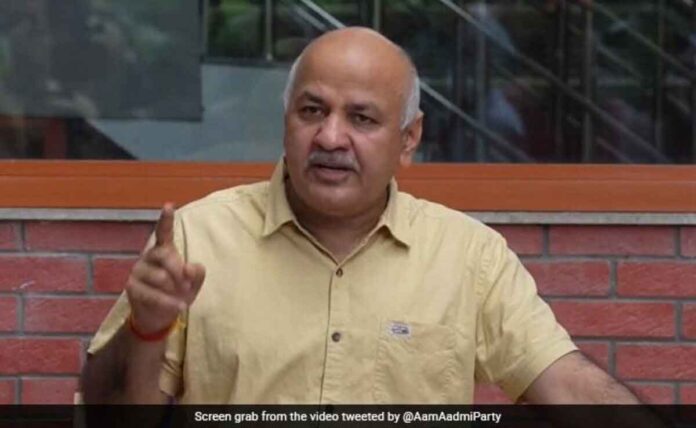 AAP accused former Delhi LG of huge loss under the new Excise Policy