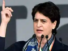 Priyanka gandhi supports sanjay raut
