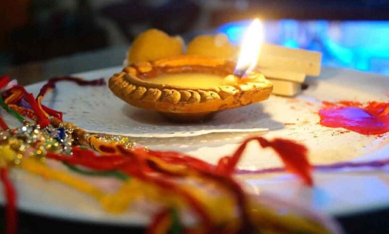Raksha Bandhan 2022: Know the auspicious time