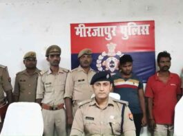 2 arrested with illegal narcotic syrup in Mirzapur2 arrested with illegal narcotic syrup in Mirzapur