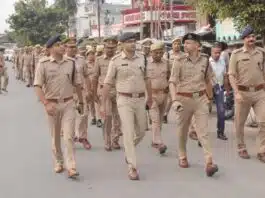 Amroha DIG took out flag march in Gajraula
