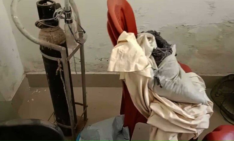 Bad condition of health system in Amethi district