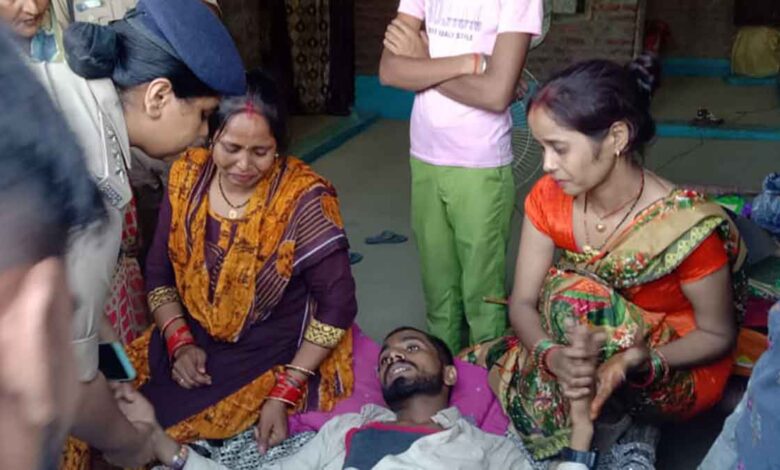 Bareilly Mentally ill man commits suicide by killing wife