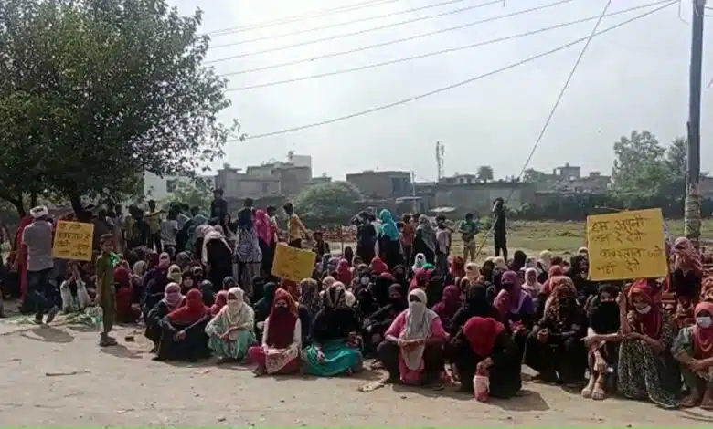 Illegal occupation of Chandpur graveyard