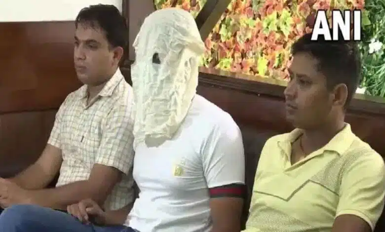 Delhi Police arrests man who shot 16 year old girl