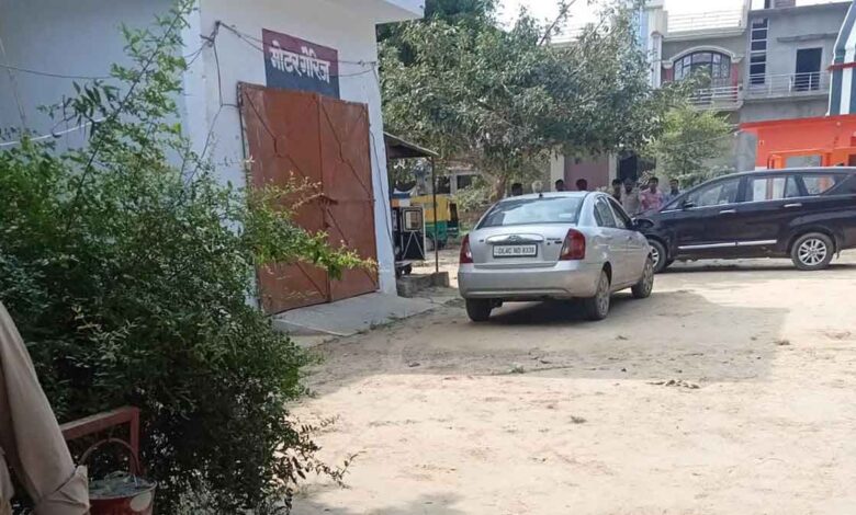 Delhi Police raided in Budaun caught 4