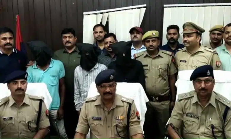 Fatehpur police arrested 4 robbers