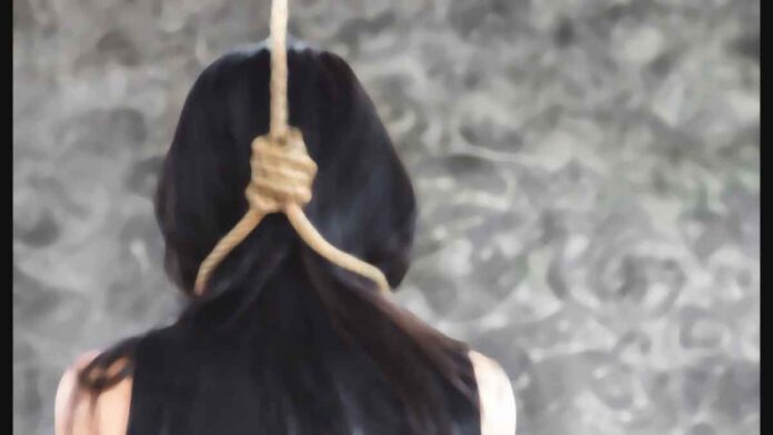 Bareilly Girl hanged for protesting molestation