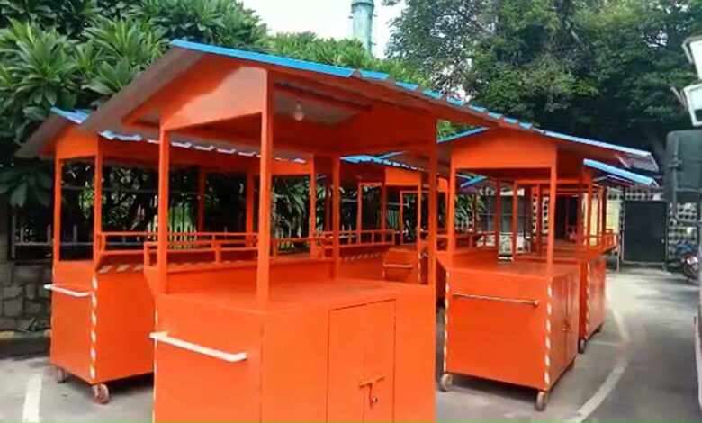 Kanpur hawkers will get a stall of 52 thousand