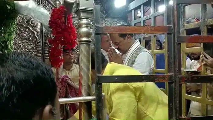 Keshav Prasad Maurya visited Maa Vindhyavasini Temple Mirzapur