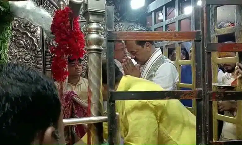 Keshav Prasad Maurya visited Maa Vindhyavasini Temple Mirzapur