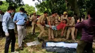 Man body found hanging in Amroha mango orchard