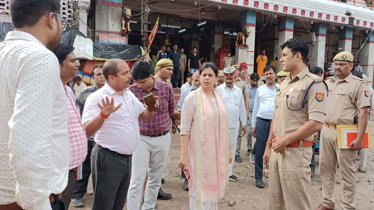 Meeting for preparations of Mirzapur Navratri fair