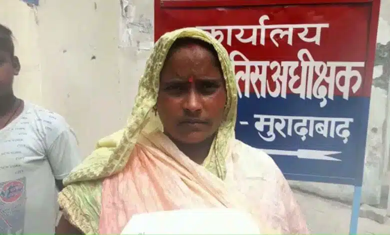 Moradabad poor family is harassed by dabangs