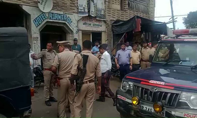 Prostitution going on openly in Budaun busted