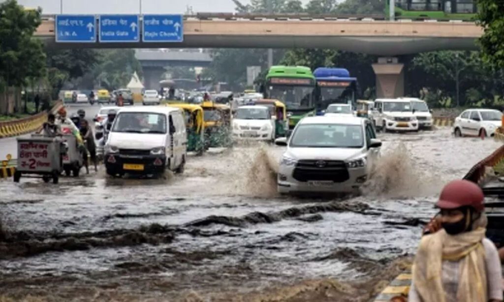 Waterlogging in parts of Delhi and Gurgaon after heavy rains