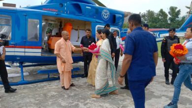 Yogi Adityanath visits Maa Vindhyavasini Devi in ​​Mirzapur