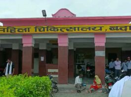 Budaun District Womens Hospital nursing staff in-charge openly takes money