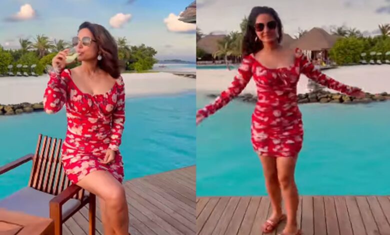 Hina Khan flaunts her figure in a red short dress