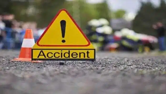 Car collides with divider in Muzaffarnagar, 4 killed