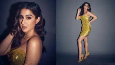 Sara Ali Khan receives award for Atrangi Re