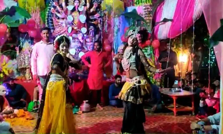 Adorable performance of Shiv Parvati in Pratapgarh up