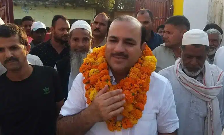 Amroha MP visited his constituency, listened people's problems