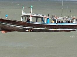 BSF seizes a Pakistani boat from Harami Nala
