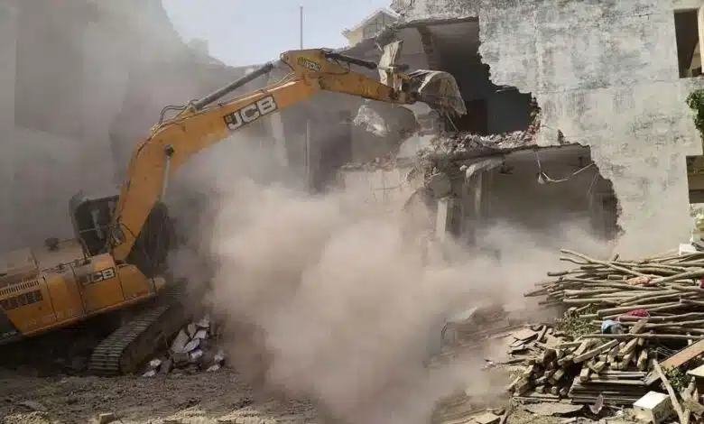 Babas bulldozer will now run in Sultanpur