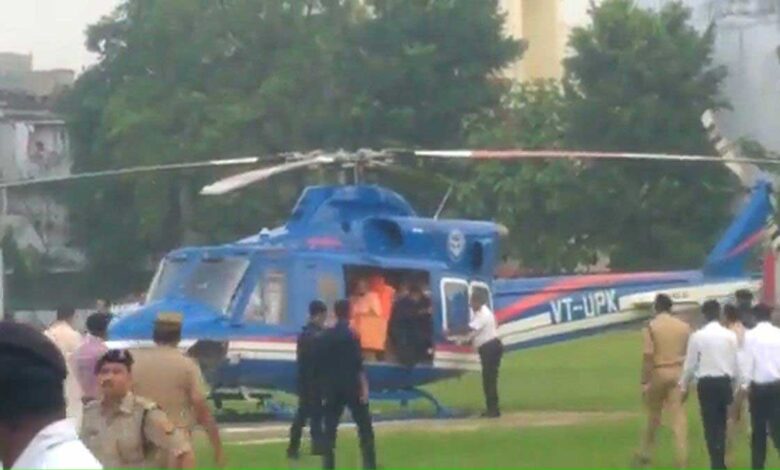 CM Yogi Adityanath reached Kanpur to visit injured