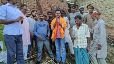 House collapsed in heavy rain in Sambhal social worker helped