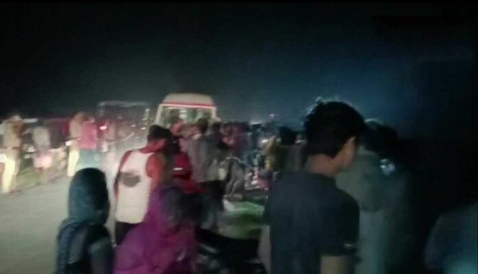 Kanpur tractor-trolley accident