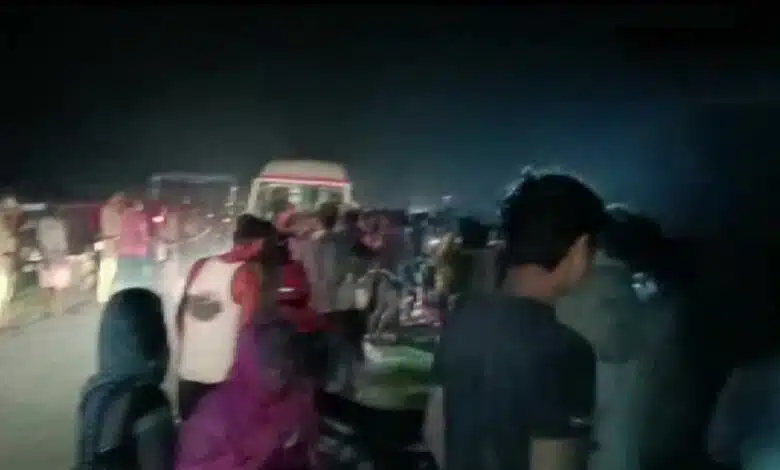Kanpur tractor-trolley accident