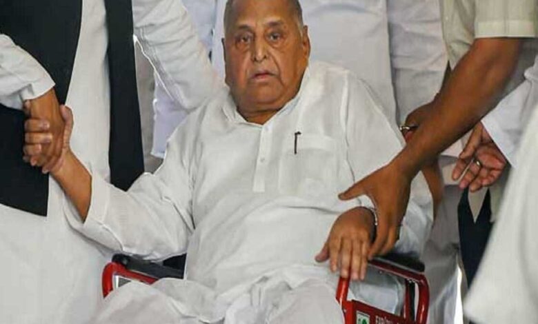 SP founder Mulayam Singh Yadav admitted to ICU