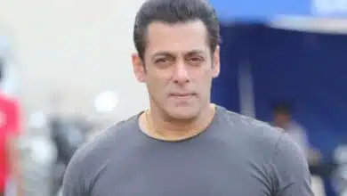 Salmans is back to hosting the 'Weekend Ka Vaar' episode