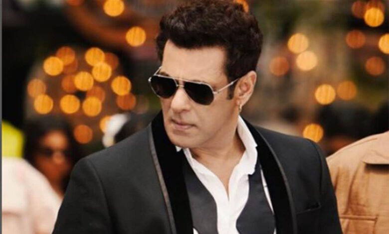 Salman Khan's new look from Kisi Ka Bhai Kisi Ki Jaan
